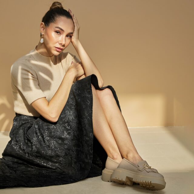 Cool görünümlerin vazgeçilmez parçası CZ London makosenler! Daha fazlası için czlondon.com'u ziyaret edin ve fırsatları kaçırmayın.

#makosen #kadınayakkabi #trendshoes #yenisezon